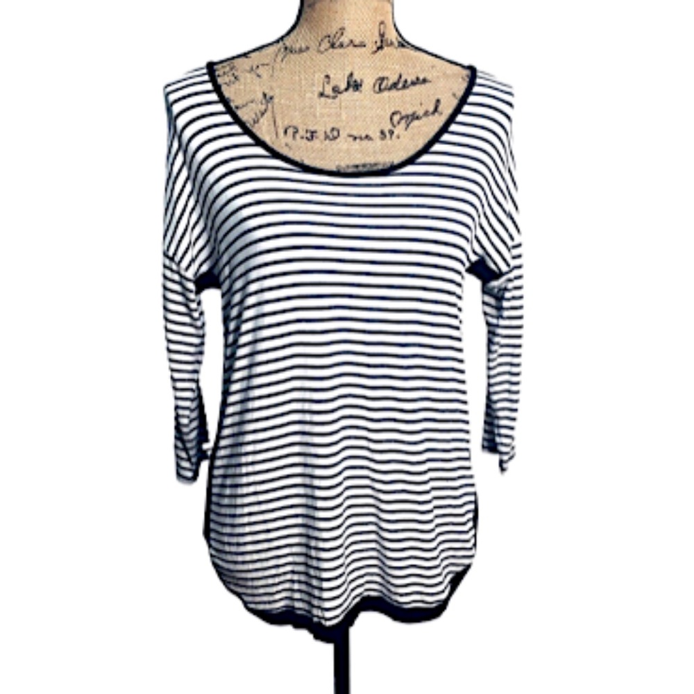 Mercer Madison Womens Top Small Black White Stripe 3/4 Sleeve Tee Shirt
